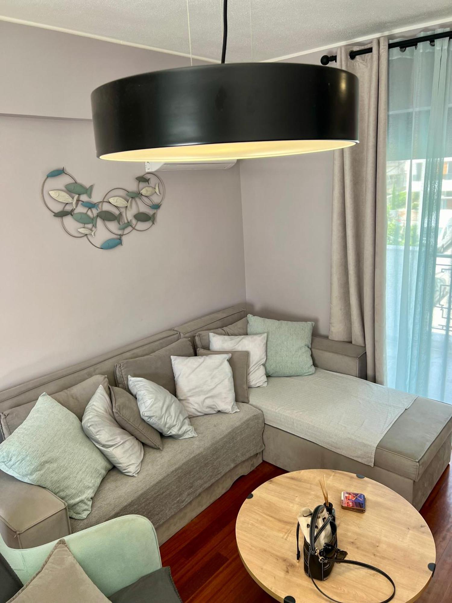 Brand New Brilliant Apartment At Athenian Riviera Buitenkant foto